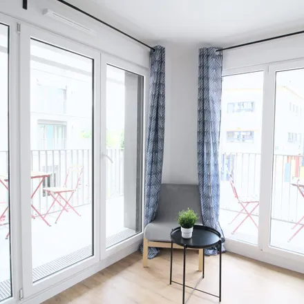 Rent this 1 bed apartment on Résidence Amadeus - Bâtiment A in 2 Allée Jules Cusinberche, 92110 Clichy