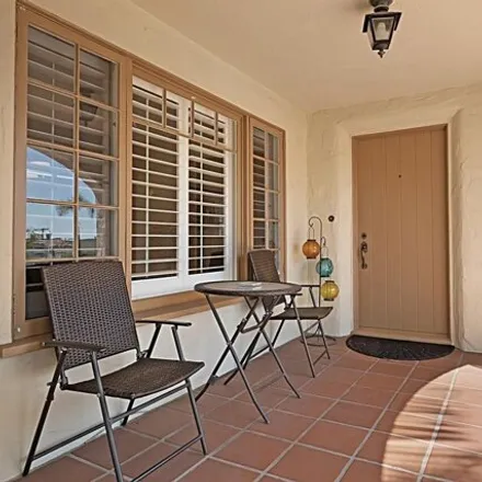 Image 3 - 4186 Hilldale Road, San Diego, CA 92116, USA - House for sale