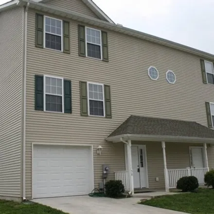 Rent this 3 bed house on 58 Downey Oak Cir in Camden Wyoming, Delaware