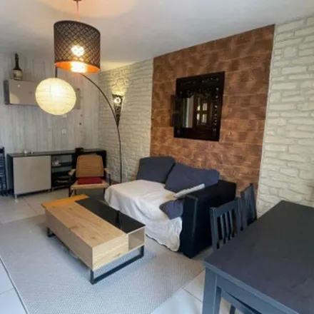 Image 1 - unnamed road, 95650 Puiseux-Pontoise, France - Apartment for rent