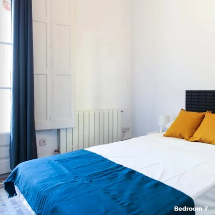 Image 5 - Carrer de Mallorca, 170, 08001 Barcelona, Spain - Room for rent