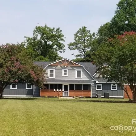 Buy this 9 bed house on Kentucky Derby Drive in Rowan County, NC 28147