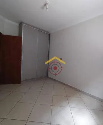 Buy this 3 bed house on Rua Padre Isidoro Stenico in Paraíso, Uberaba - MG