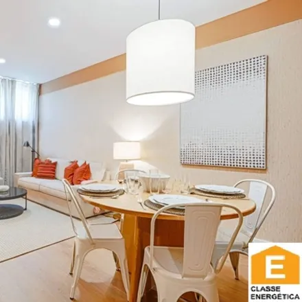 Buy this 6 bed apartment on R Tomás Anunciação 17 (Qta Mendes) in Rua Tomás da Anunciação, 2675-454 Odivelas