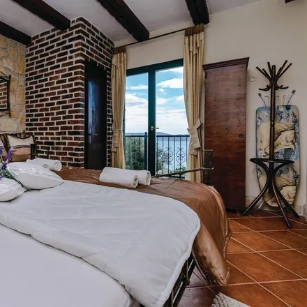 Rent this 4 bed house on Klek in Dubrovnik-Neretva County, Croatia