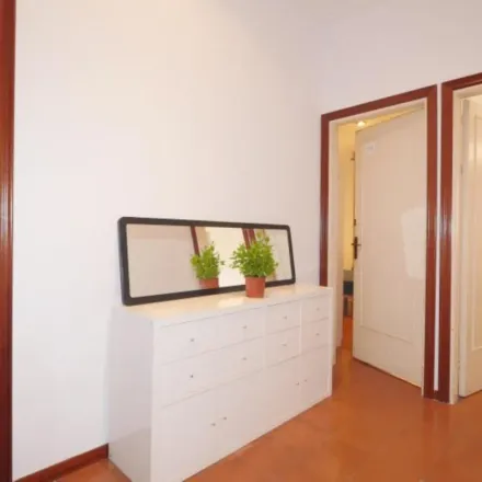 Image 2 - Carrer de València, 95, 08029 Barcelona, Spain - Apartment for rent