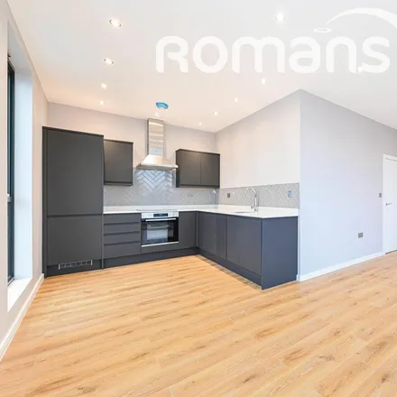 Rent this 1 bed apartment on Two The Braccans in London Road, Easthampstead