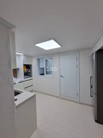 Rent this 2 bed apartment on 서울특별시 마포구 성산동 278-16