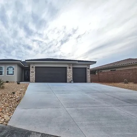 Buy this 6 bed house on 1223 North Broad Point Drive in Washington, UT 84780