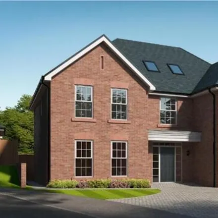 Buy this 6 bed house on Rhodfa Glenys in St Asaph, LL17 0DW