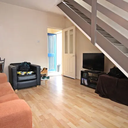 Rent this 1 bed apartment on Connaught Road in Cardiff, CF24 3PY