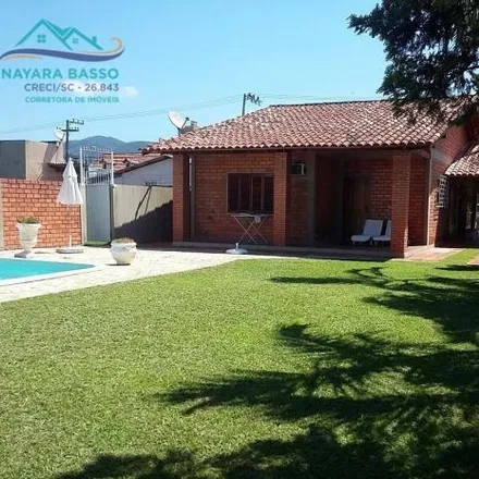 Rent this 3 bed house on Estrada Dário Manoel Cardoso in Ingleses do Rio Vermelho, Florianópolis - SC