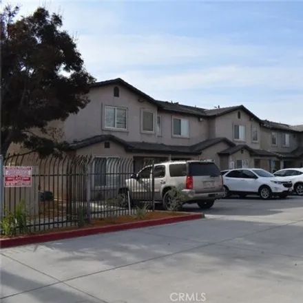 Buy this 33 bed townhouse on unnamed road in Kern County, CA 93306