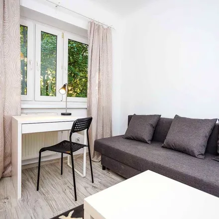 Image 4 - Karmelicka 16, 00-163 Warsaw, Poland - Apartment for rent