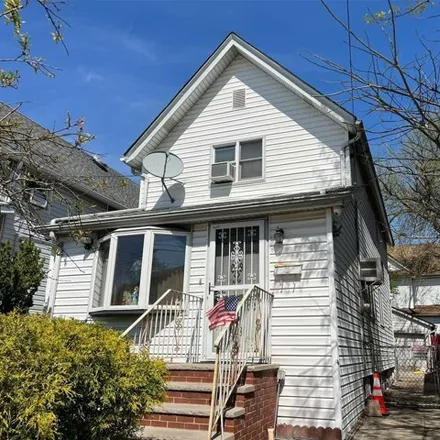 Buy this 3 bed house on 97-25 95th Street in New York, NY 11416