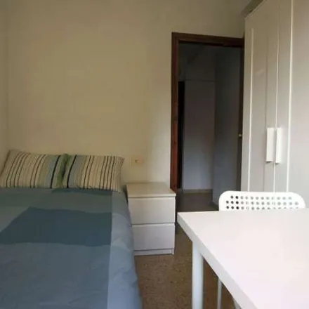 Image 6 - Carrer de Campoamor, 43, 46021 Valencia, Spain - Apartment for rent