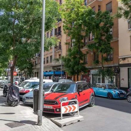 Image 2 - Madrid, Kprichos Argentinos, Calle de Alcalá, 181, 28009 Madrid - Apartment for rent