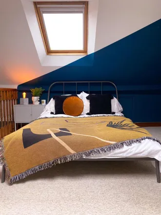 Rent this 4 bed room on Tresham Street in Kettering, NN16 8RP