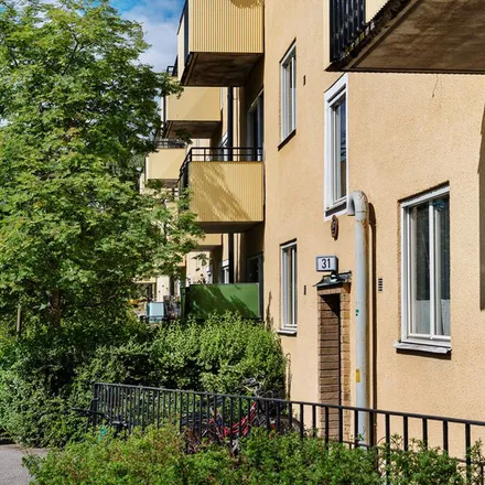 Rent this 1 bed apartment on Fågelstavägen 23 in 124 34 Stockholm, Sweden