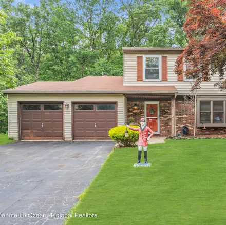 Buy this 3 bed house on 8 Kettle Court in Lake Club, Howell Township