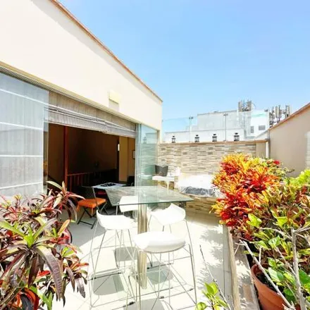 Buy this 3 bed apartment on Avenida Las Casuarinas in Santiago de Surco, Lima Metropolitan Area 51132