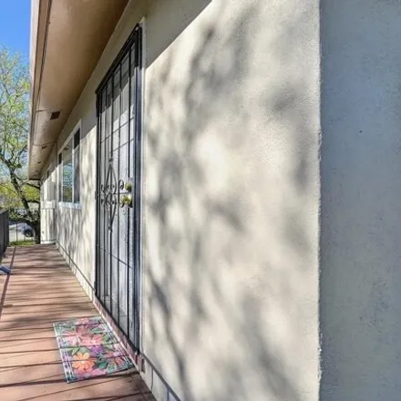 Image 4 - Connecticut Dr Rhode Island Alley, Sacramento County, CA 95608, USA - Condo for sale