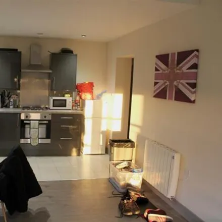 Image 2 - 49 Briarwood Avenue, Nottingham, NG3 6JQ, United Kingdom - Room for rent