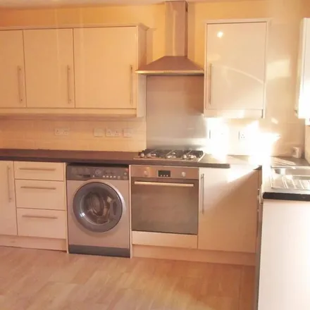 Rent this 3 bed townhouse on 37 Amity Road in London, E15 4AU