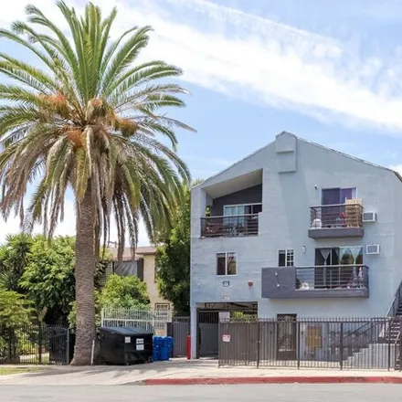 Buy this 18 bed house on 695 North Alexandria Avenue in Los Angeles, CA 90004