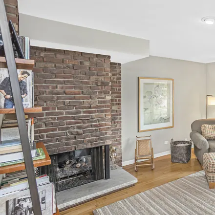 Image 3 - 3231 Central Street, Evanston, IL 60201, USA - House for sale