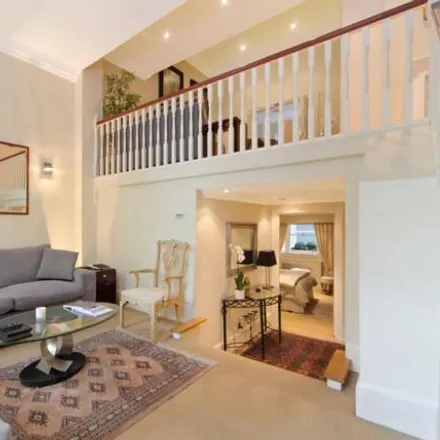 Image 3 - Courtfield Gardens, London, London, Sw5 - Apartment for sale