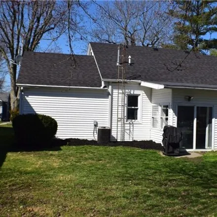 Image 4 - 114 South Maple Street, Oak Harbor, Salem Township, OH 43449, USA - House for sale