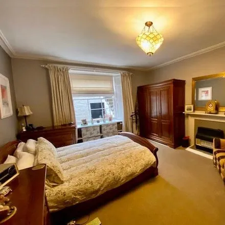 Image 7 - 33 Drummond Place, City of Edinburgh, EH3 6PW, United Kingdom - Apartment for rent