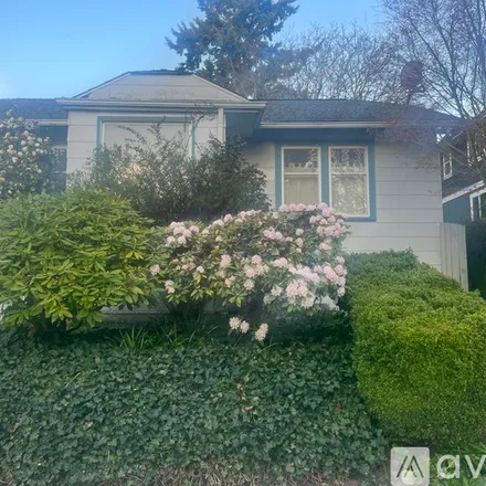 Rent this 3 bed house on 4706 Interlake Avenue North