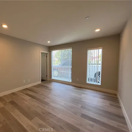 Image 7 - 2727 La Brea Avenue, Los Angeles, CA 90016, USA - Apartment for rent