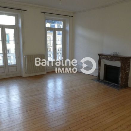 Rent this 4 bed apartment on 1 bis Place de Viarmes in 29600 Morlaix, France
