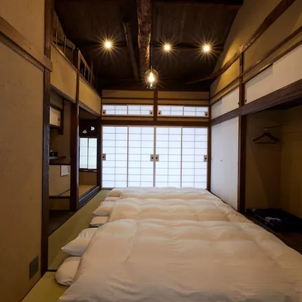 Image 1 - 760-4 Minamiiseya-cho, Kamigyo-ku - Townhouse for rent