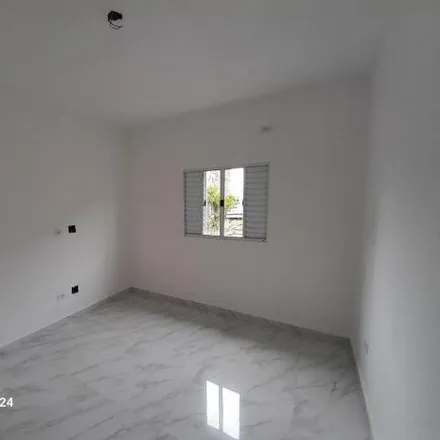 Buy this 2 bed house on Rua Pio XII in Esplanada dos Barreiros, São Vicente - SP