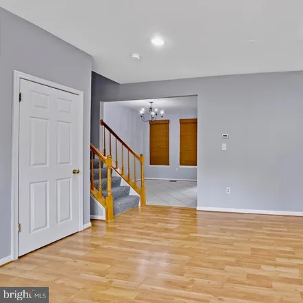 Image 7 - 14760 Flower Hill Drive, Centreville, VA 20120, USA - Townhouse for sale