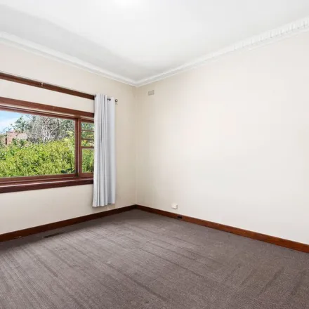 Rent this 3 bed apartment on Darling Avenue in Camberwell VIC 3124, Australia