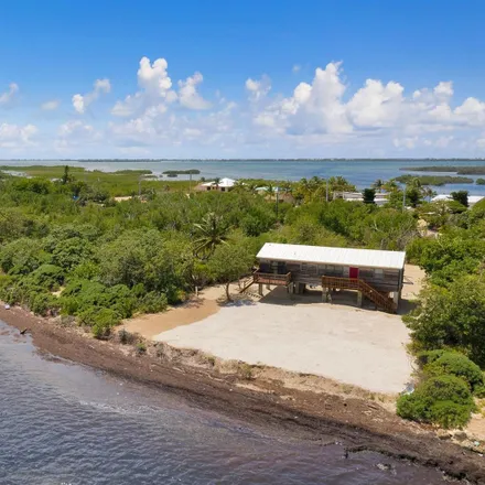 Image 5 - 1465 Long Beach Drive, Big Pine Key, Monroe County, FL 33043, USA - House for sale