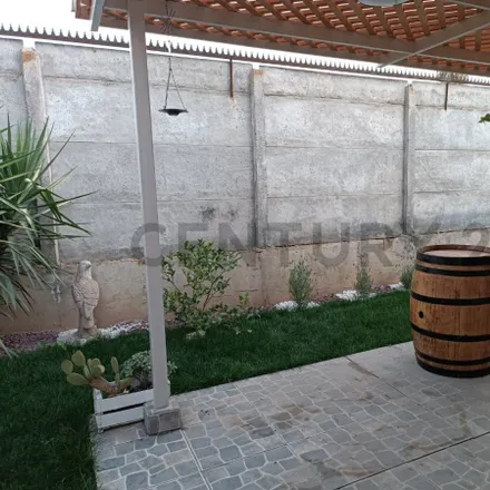Rent this 3 bed house on Pangal 02 in 291 0036 Machalí, Chile