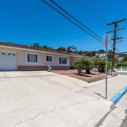 Buy this 4 bed house on 1840 Locust Street in San Diego, CA 92106