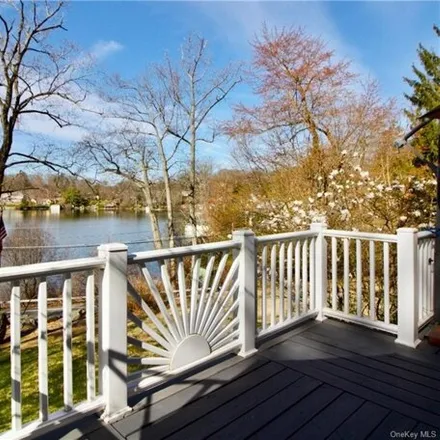 Buy this 3 bed house on 451 North Lake Boulevard in Mahopac, NY 10541