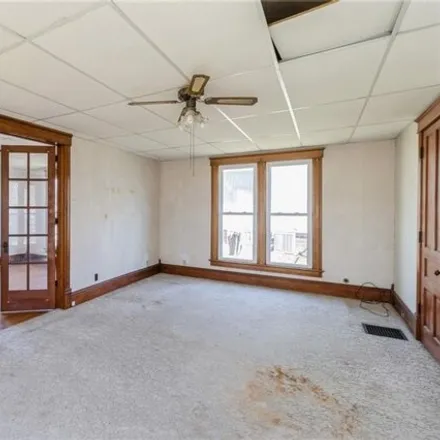 Image 2 - Wesleyan Church, State Street, Guthrie Center, IA 50115, USA - House for sale