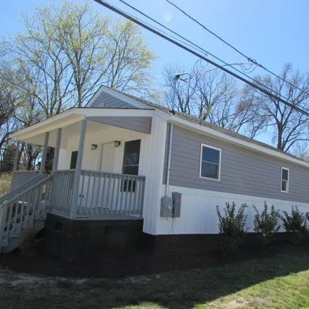 Buy this 3 bed house on 1300 Wall Avenue in Arlington, Hopewell