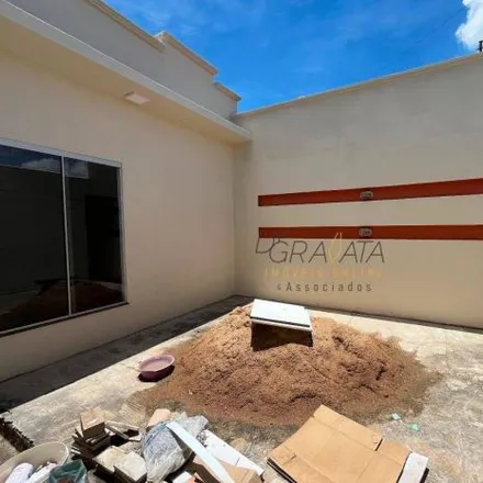 Buy this 2 bed house on Rua Maria Inês de Brito in Varginha - MG, 37014-400