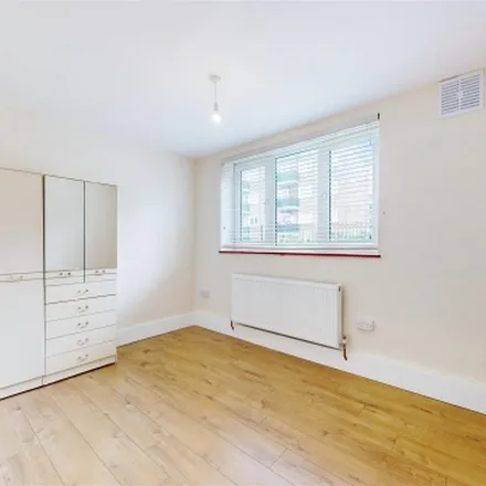 Rent this 3 bed apartment on Thornaby House in Canrobert Street, London