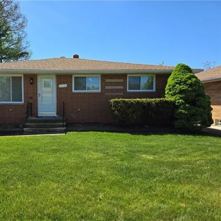 Buy this 3 bed house on 12160 Havana Road in Garfield Heights, OH 44125