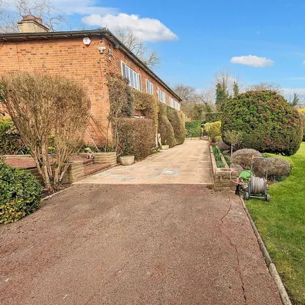 Image 3 - Lower Priory Farm Livery Yard, Clamp Hill, London, HA7 3JP, United Kingdom - House for rent